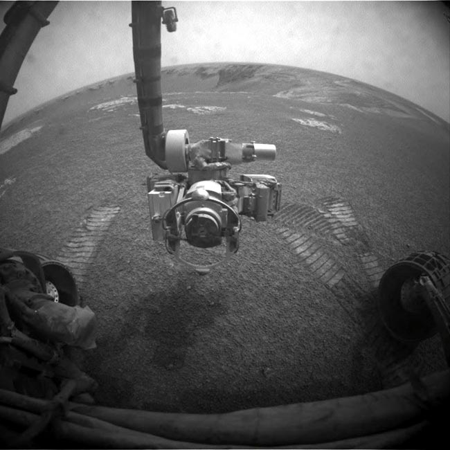 Mars Rovers Go Back to Work